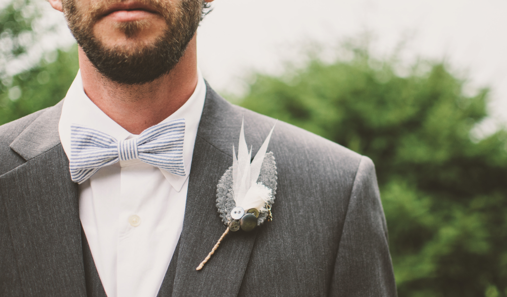 Discover Brooch: Bridging History and Modern Flair 1 Brooch